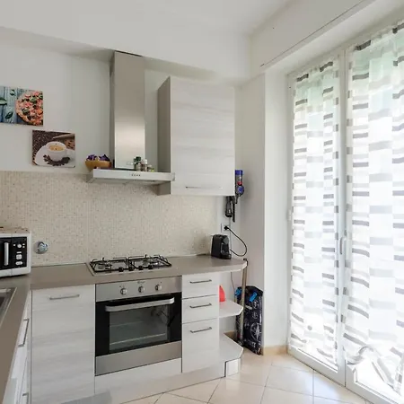 Joivy For 6, Near Centre, And Train Station Appartement Sestri Levante