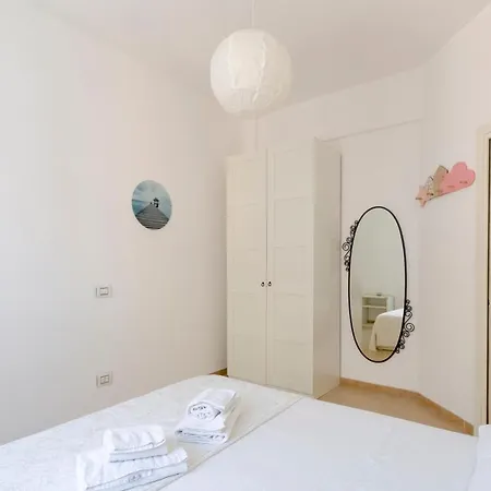 Joivy For 6, Near Centre, And Train Station Appartement Sestri Levante